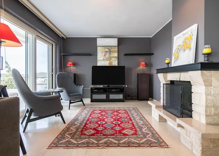 Sunlight House - Palatial Fully Equipped Apartment Near The Sea