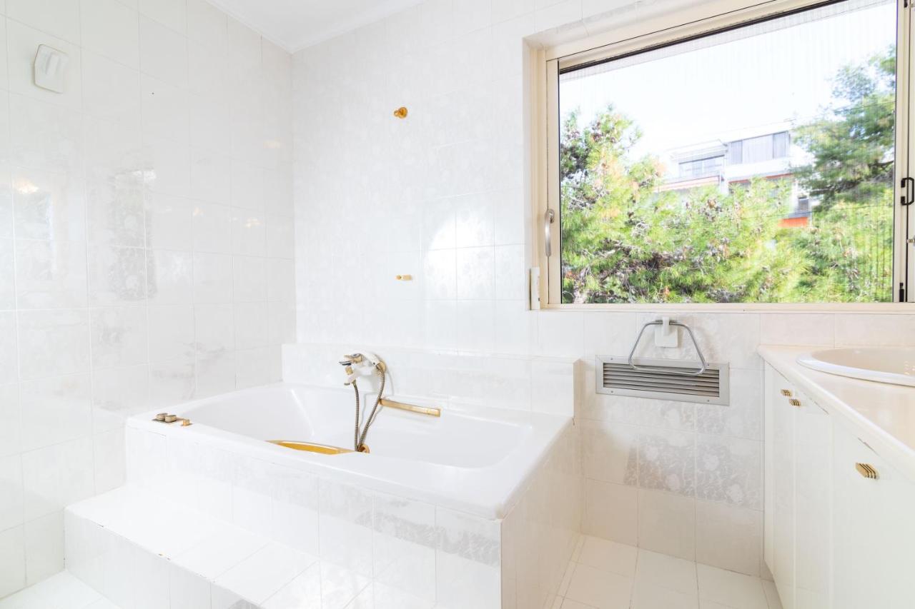 Apartment Sunlight House - Palatial Fully Equipped Near The Sea Athens